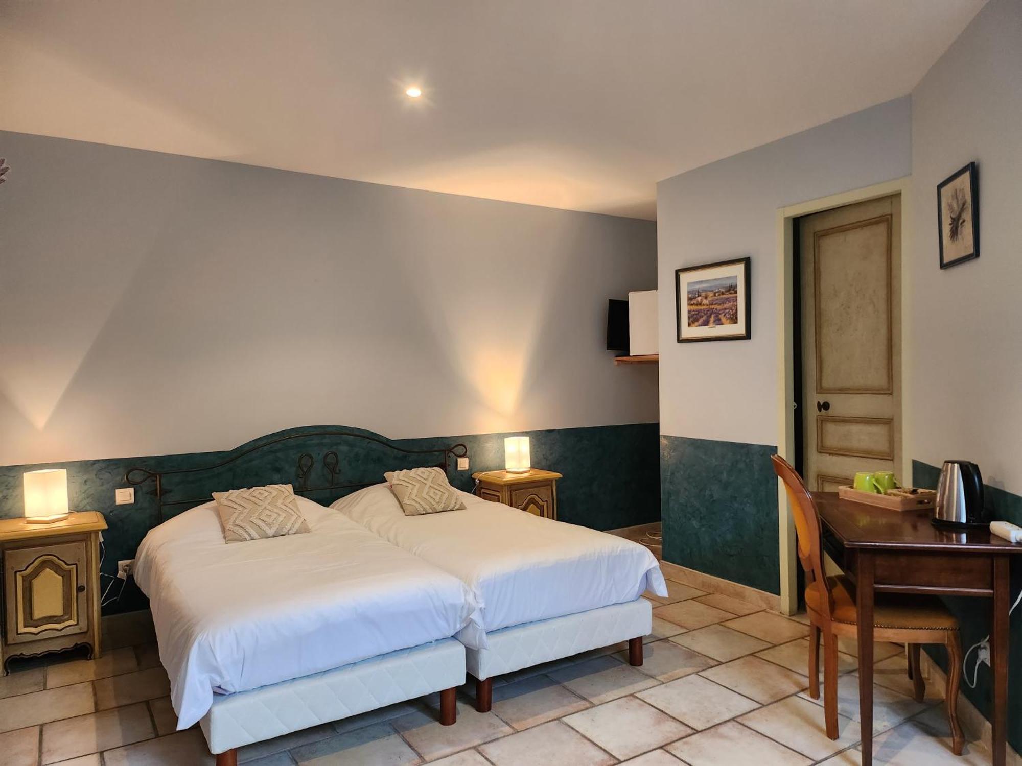 Domaine Les Gendalis Bed & Breakfast Saint-Saturnin-lès-Avignon Eksteriør bilde