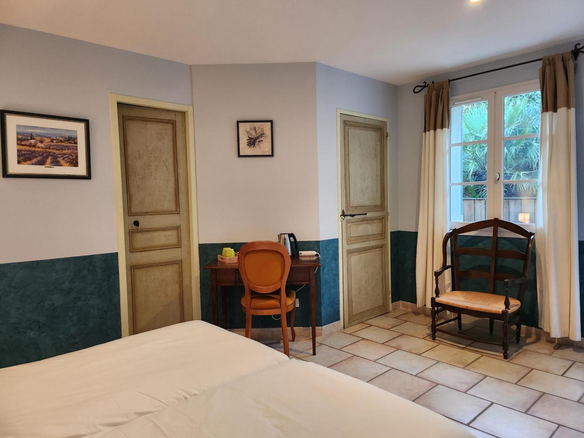 Domaine Les Gendalis Bed & Breakfast Saint-Saturnin-lès-Avignon Eksteriør bilde